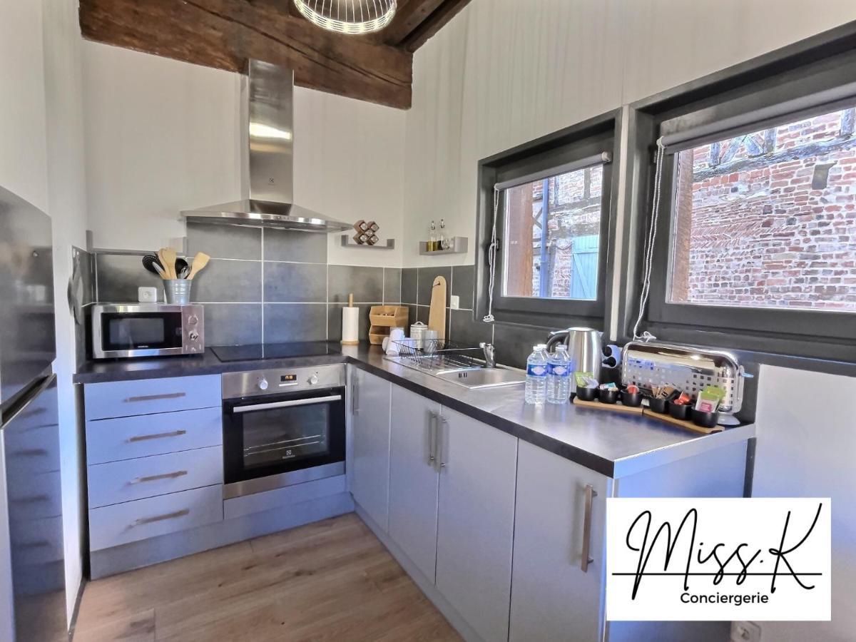 "La Fenetre Sur Le Marche" De Miss.K Conciergerie Apartment Chatillon-sur-Chalaronne Luaran gambar