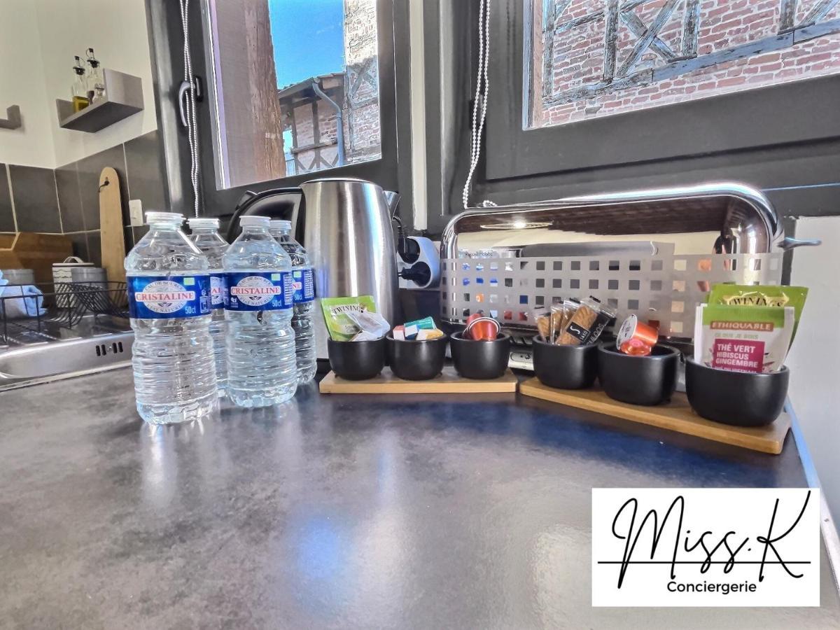 "La Fenetre Sur Le Marche" De Miss.K Conciergerie Apartment Chatillon-sur-Chalaronne Luaran gambar