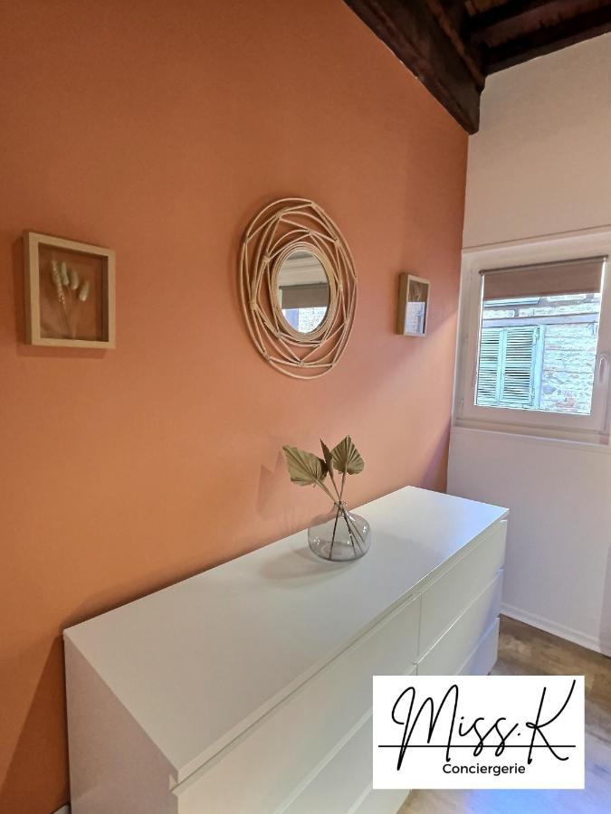 "La Fenetre Sur Le Marche" De Miss.K Conciergerie Apartment Chatillon-sur-Chalaronne Luaran gambar